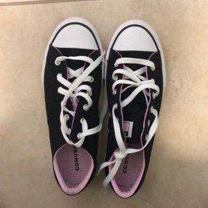Size 5 Converse Sneakers